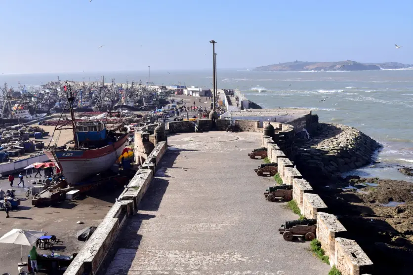 Family City, Coast & Agafay: Casablanca, Essaouira, Marrakech, Agafay — 10 Days