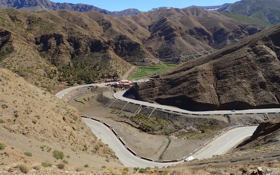 Marrakech → Zagora — High Atlas, Aït Ben Haddou & Draa Valley