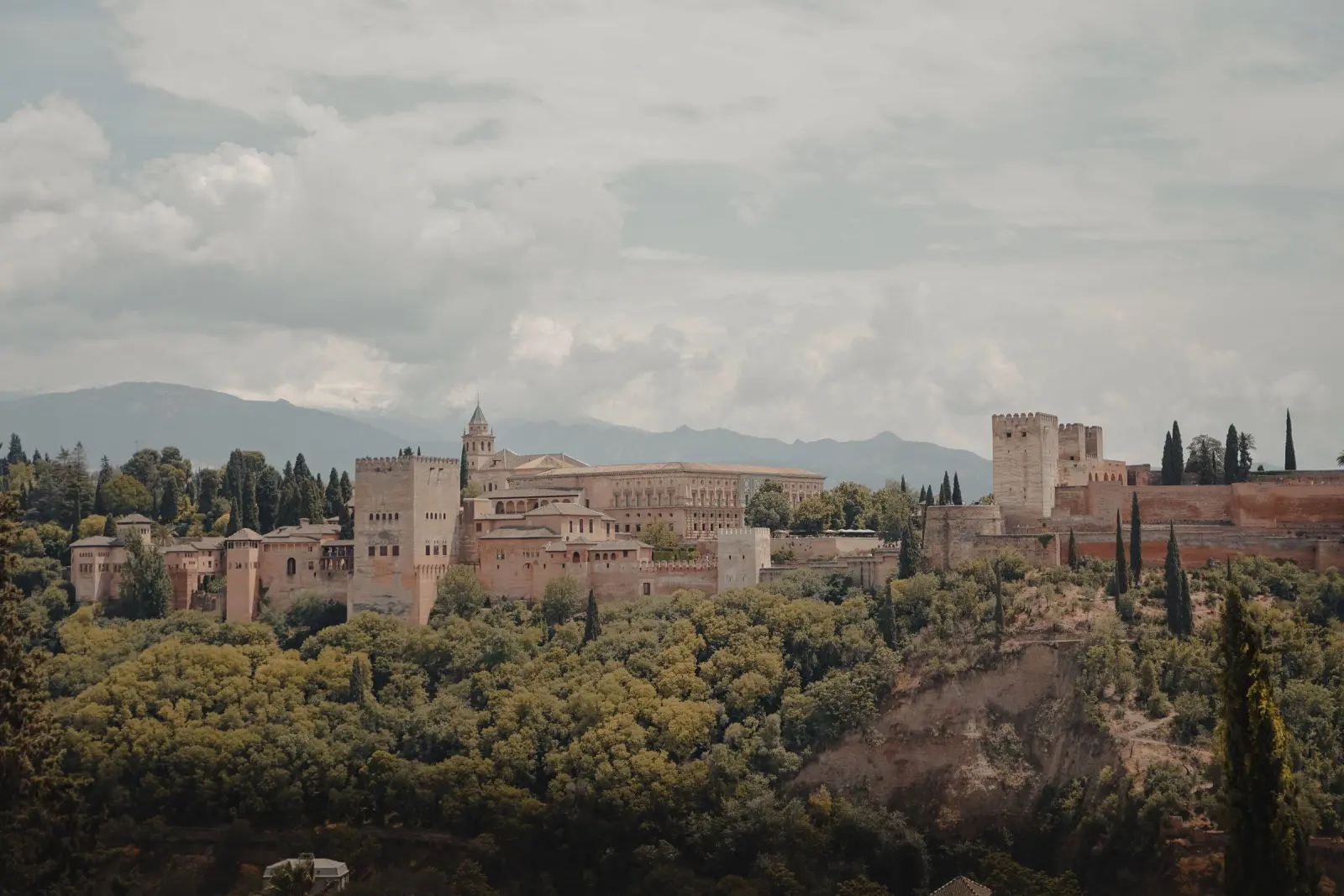 Alhambra, Granada pendant un circuit DesertBrise Travel de 10 jours