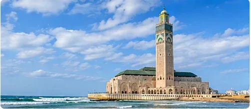 Arrivée côté Atlantique à Casablanca au début d’un circuit de deux semaines au Maroc