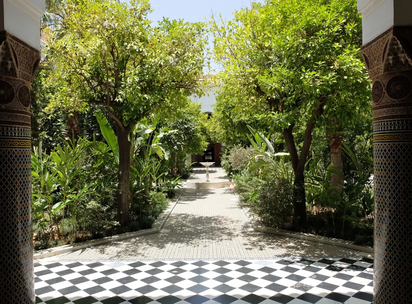 Cour-jardin du Dar al Bacha historique à Marrakech