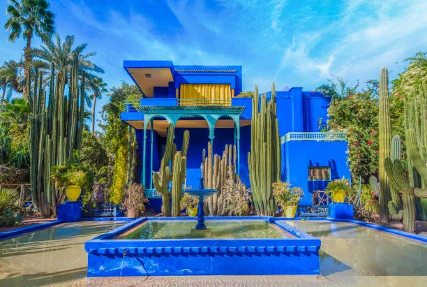 Private airport pickup, transfer to riad, mint tea welcome, private culinary walking tour, food tastings, overnight in Marrakesh