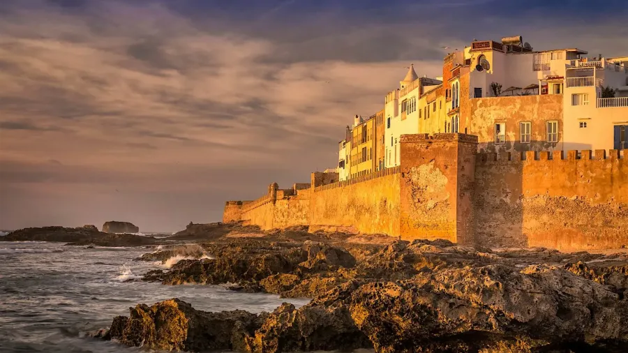 Sonnenuntergang von der Stadtmauer sehen – Essaouira